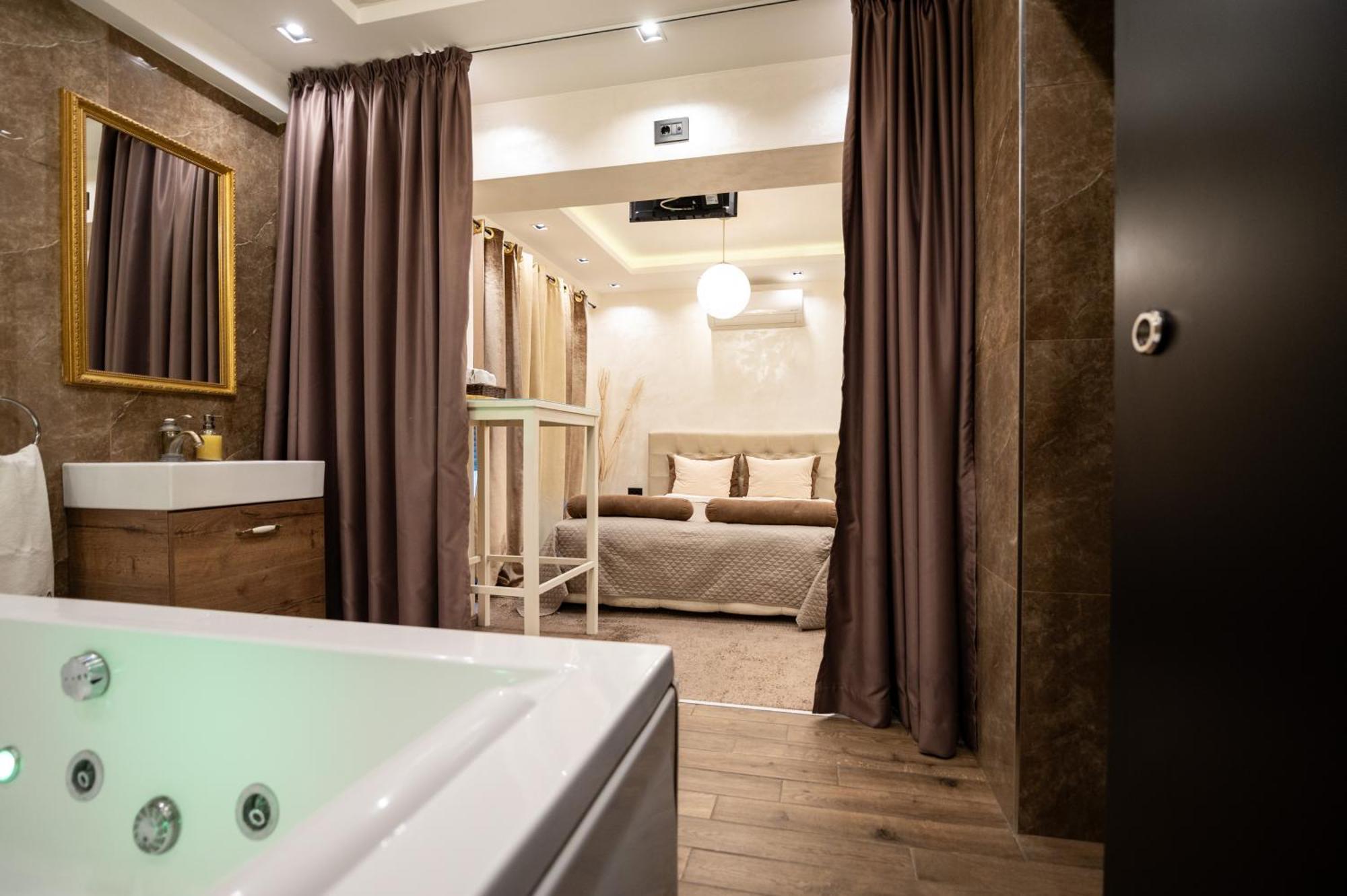 Central Business Apartments Jacuzzi Белград Екстериор снимка