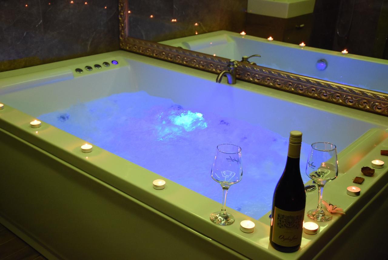 Central Business Apartments Jacuzzi Белград Екстериор снимка