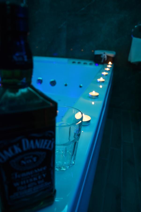 Central Business Apartments Jacuzzi Белград Екстериор снимка