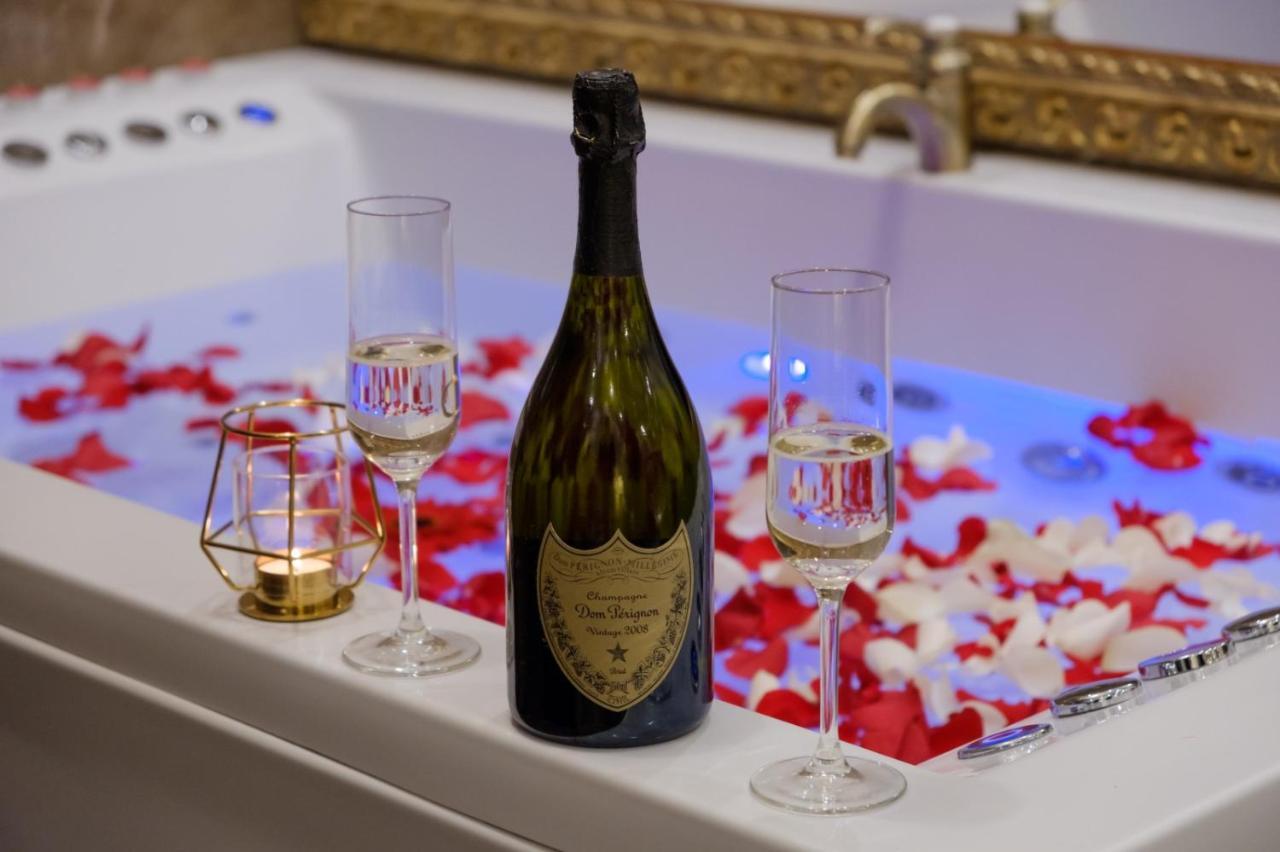 Central Business Apartments Jacuzzi Белград Екстериор снимка
